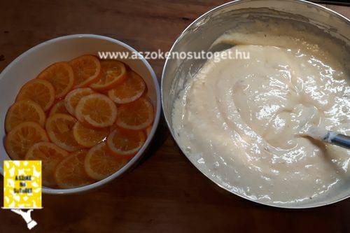 elrendeztem a narancsokat, mehet rá a massza