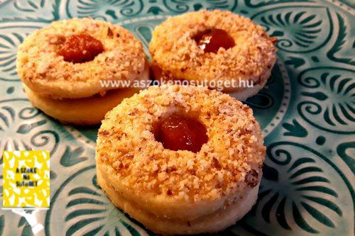 lekvárral összetapasztom a korongokat