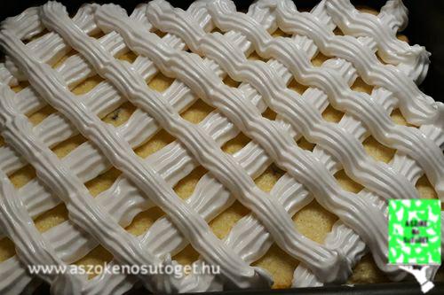 csillagcsőből rányomom a habot